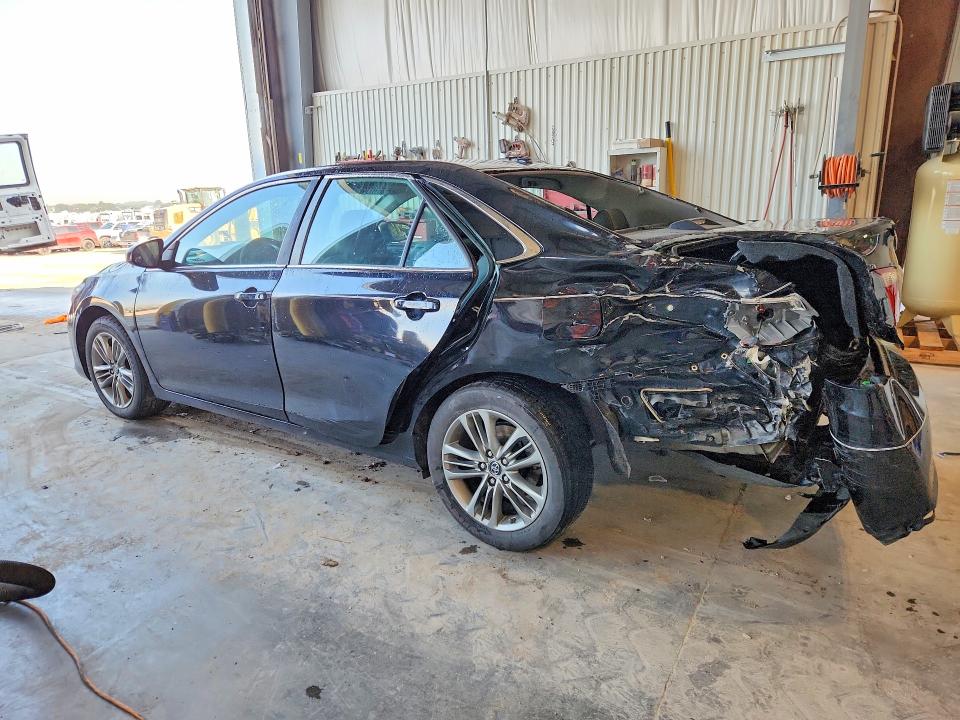 65843926 :رقم المزاد ، 4T1BF1FK2HU710149 vin ، 2017 Toyota Camry مزاد بيع