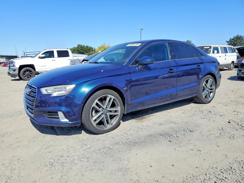 Продажа на аукционе авто 2017 Audi A3, vin: WAUAUGFF9H1043879, номер лота: 64285136