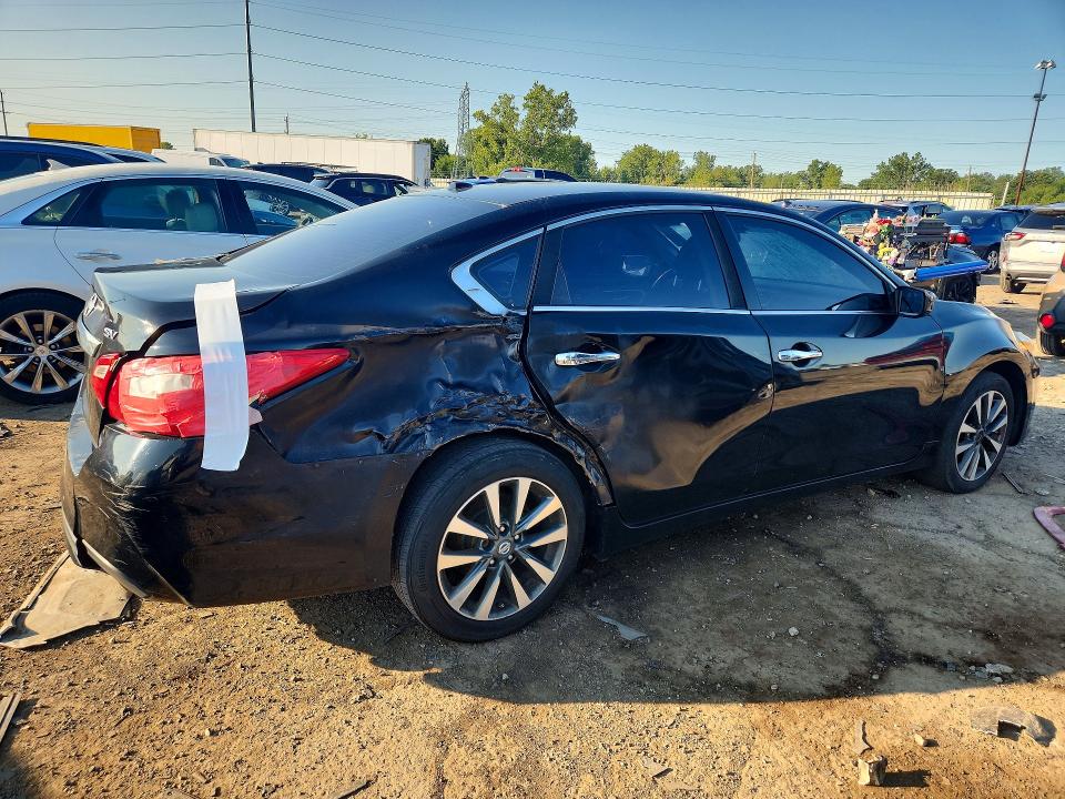 Aukcja sprzedaży 2017 Nissan Altima, vin: 1N4AL3AP0HC233479, numer aukcji: 63493176