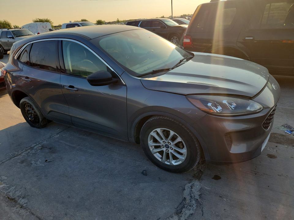 Продажа на аукционе авто 2022 Ford Escape, vin: 1FMCU0G65NUA46155, номер лота: 62986766