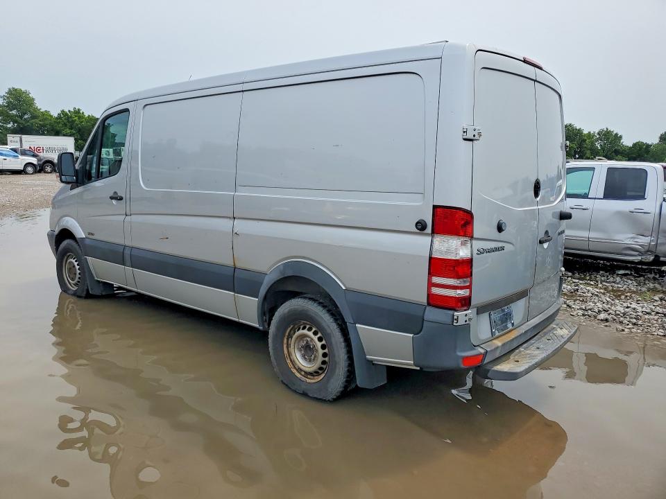 64016996 :رقم المزاد ، WD3PE7CC0C5705168 vin ، 2012 Mercedes-benz Sprinter مزاد بيع
