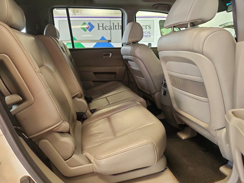 64796366 :رقم المزاد ، 5FNYF4H51BB085959 vin ، 2011 Honda Pilot مزاد بيع