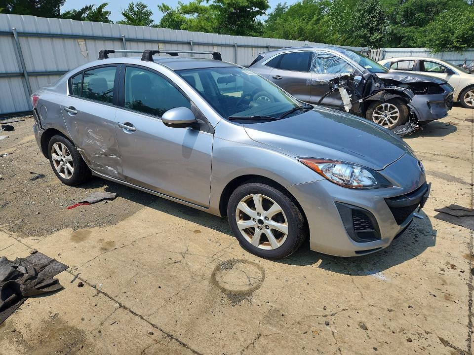 2011 Mazda 3 მანქანა იყიდება აუქციონზე, vin: JM1BL1VG1B1373041, აუქციონის ნომერი: 63589416