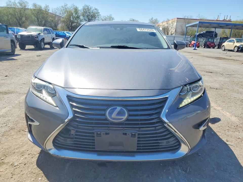 66472626 :رقم المزاد ، JTHBW1GG7G2115708 vin ، 2016 Lexus Es مزاد بيع