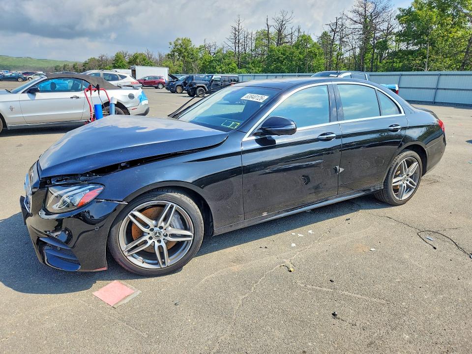 63840126 :رقم المزاد ، WDDZF4KB3KA504721 vin ، 2019 Mercedes-benz E مزاد بيع