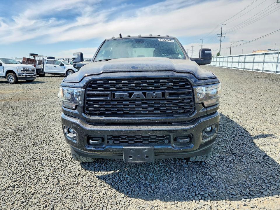 67201936 :رقم المزاد ، 3C63R3HLXRG281243 vin ، 2024 Ram 3500 مزاد بيع