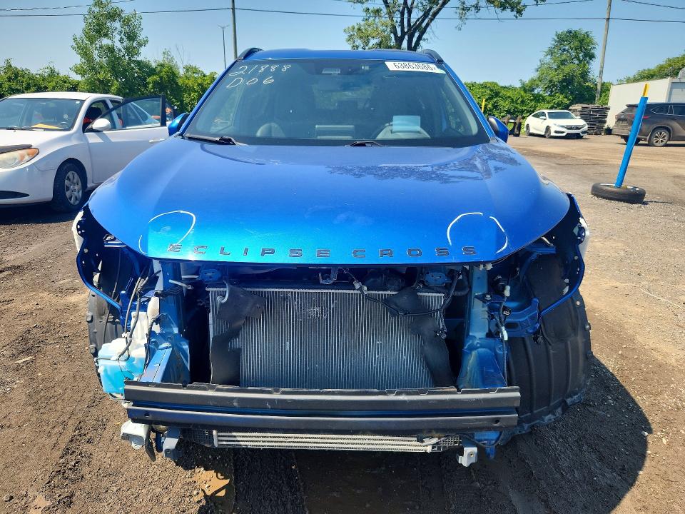 63863686 :رقم المزاد ، JA4ATVAAXPZ617812 vin ، 2023 Mitsubishi Eclipse Cross مزاد بيع
