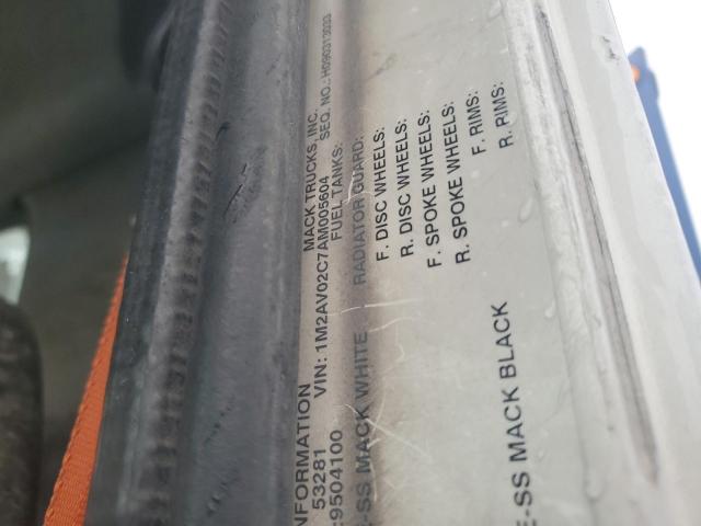 Продажа на аукционе авто 2010 Mack 600, vin: 1M2AV02C7AM005604, номер лота: 62078866
