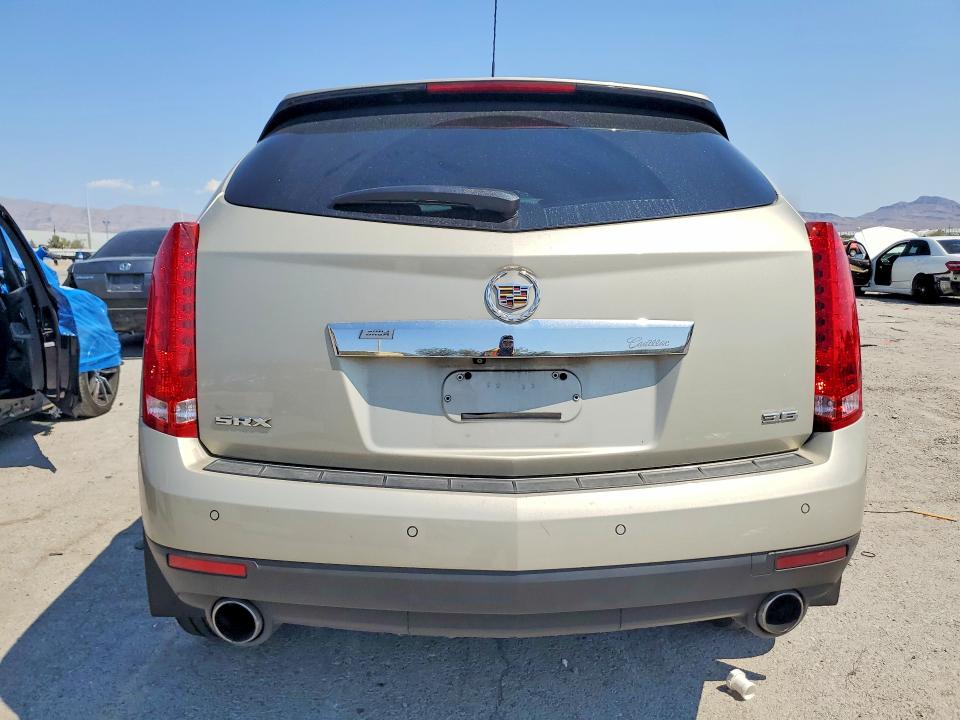 64365836 :رقم المزاد ، 3GYFNBE3XGS527616 vin ، 2016 Cadillac Srx مزاد بيع