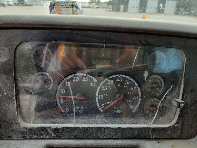 69457726 :رقم المزاد ، 2FZHAZA853AK83872 vin ، 2003 Sterling Truck Lt مزاد بيع