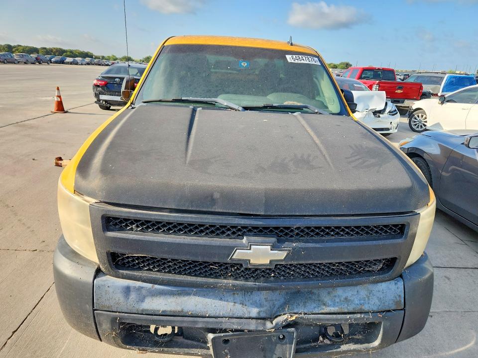 Продажа на аукционе авто 2007 Chevrolet Silverado, vin: 1GCEC19J87Z566363, номер лота: 64847876