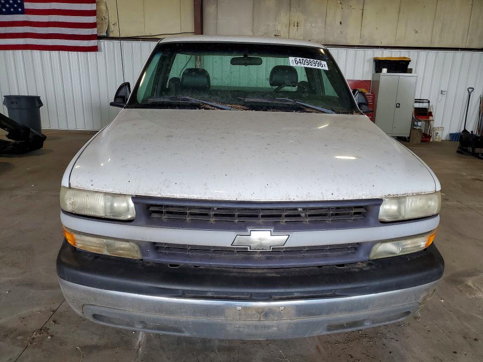 2001 Chevrolet Silverado მანქანა იყიდება აუქციონზე, vin: 1GCEC14V41Z257121, აუქციონის ნომერი: 64098996