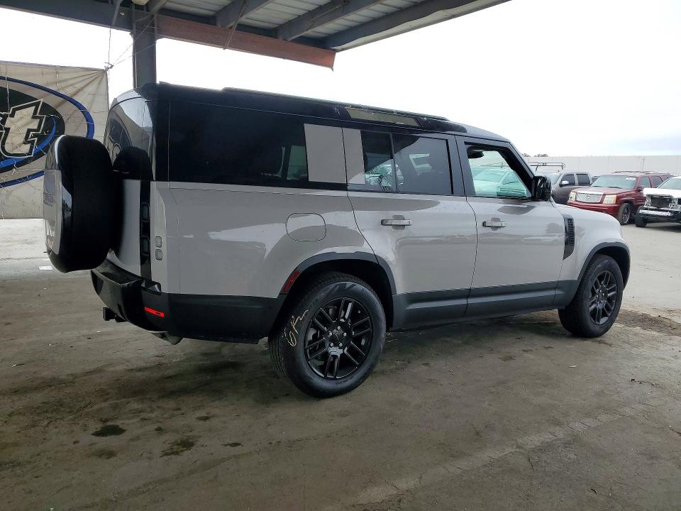 Aukcja sprzedaży 2026 Land Rover Defender, vin: SALEJFFUXT2501317, numer aukcji: 64436816