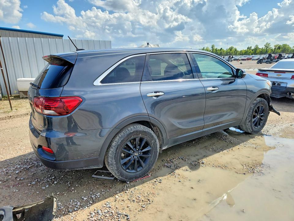 64216826 :رقم المزاد ، 5XYPG4A31LG711876 vin ، 2020 Kia Sorento مزاد بيع