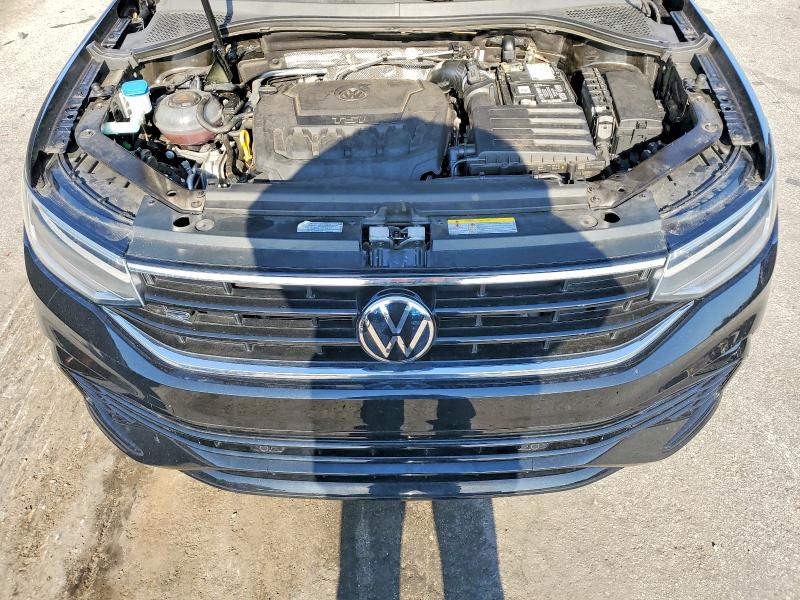 64481396 :رقم المزاد ، 3VVCB7AX0PM089962 vin ، 2023 Volkswagen Tiguan مزاد بيع