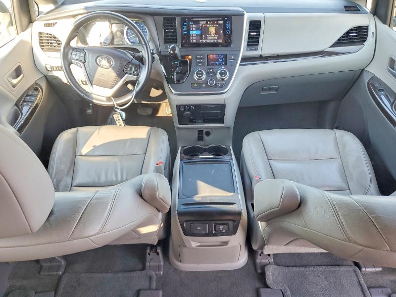 64212786 :رقم المزاد ، 5TDDK3DC7GS142693 vin ، 2016 Toyota Sienna مزاد بيع