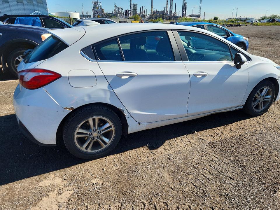 66799366 :رقم المزاد ، 3G1BE6SM7HS582625 vin ، 2017 Chevrolet Cruze مزاد بيع
