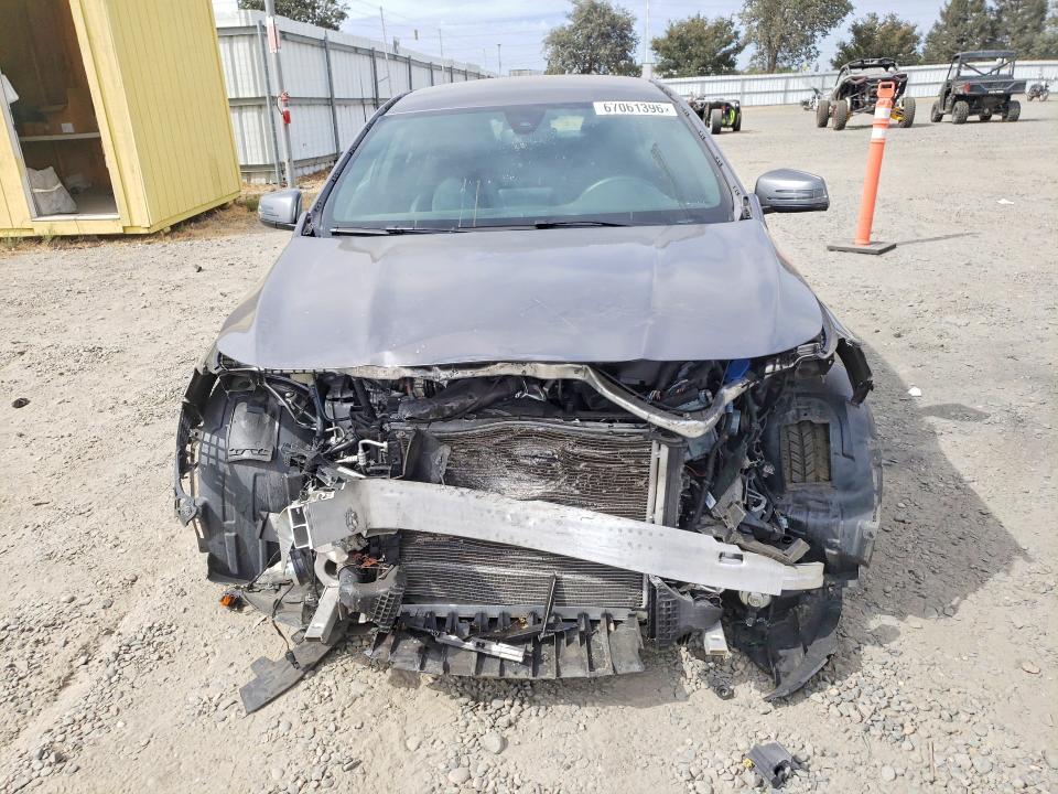 67061396 :رقم المزاد ، WDDSJ4EB9JN598302 vin ، 2018 Mercedes-benz Cla مزاد بيع