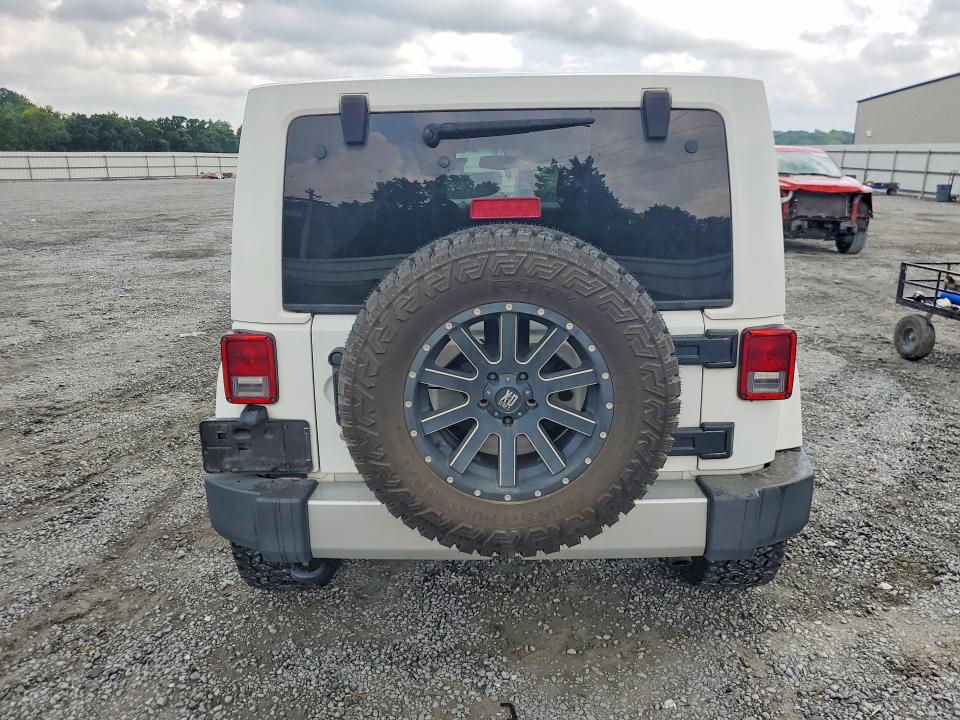 Продажа на аукционе авто 2015 Jeep Wrangler Unlimited, vin: 1C4BJWEG6FL624777, номер лота: 63763236