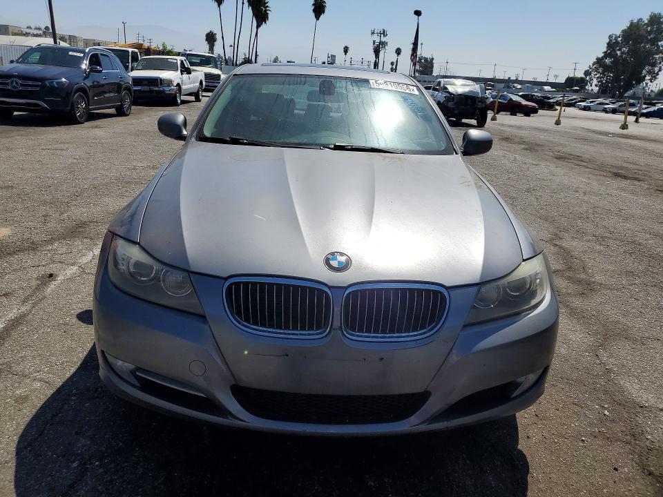 59810556 :رقم المزاد ، WBAPM5G59BNN00534 vin ، 2011 Bmw 335 مزاد بيع