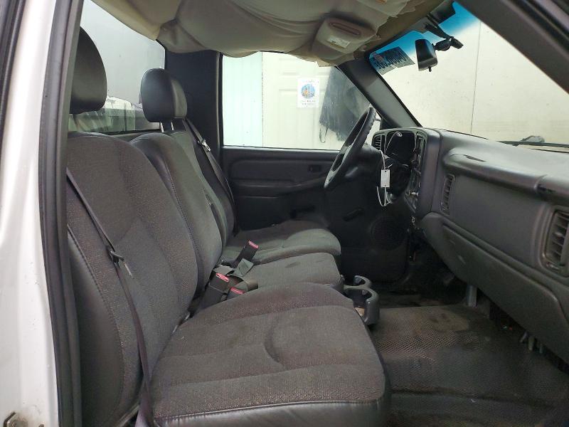 Продажа на аукционе авто 2004 Chevrolet Silverado, vin: 1GCEC14VX4Z327404, номер лота: 64096256