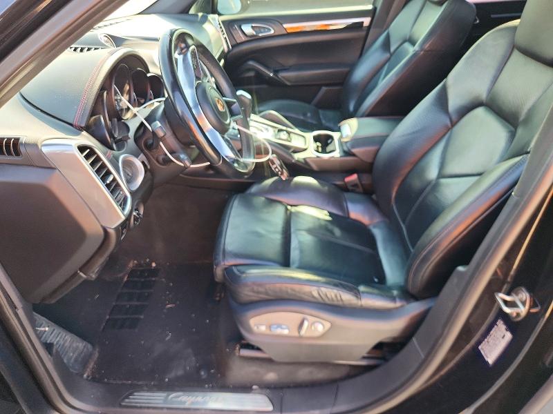 67182196 :رقم المزاد ، WP1AA2A22GLA02336 vin ، 2016 Porsche Cayenne مزاد بيع