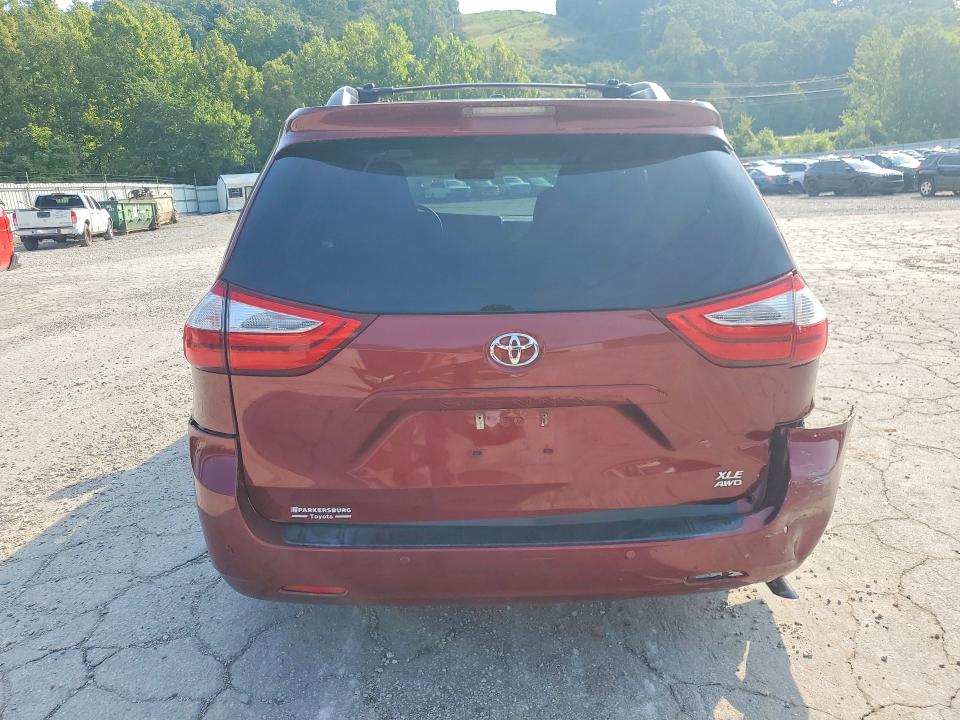 Aukcja sprzedaży 2017 Toyota Sienna, vin: 5TDDZ3DC3HS178491, numer aukcji: 64639386