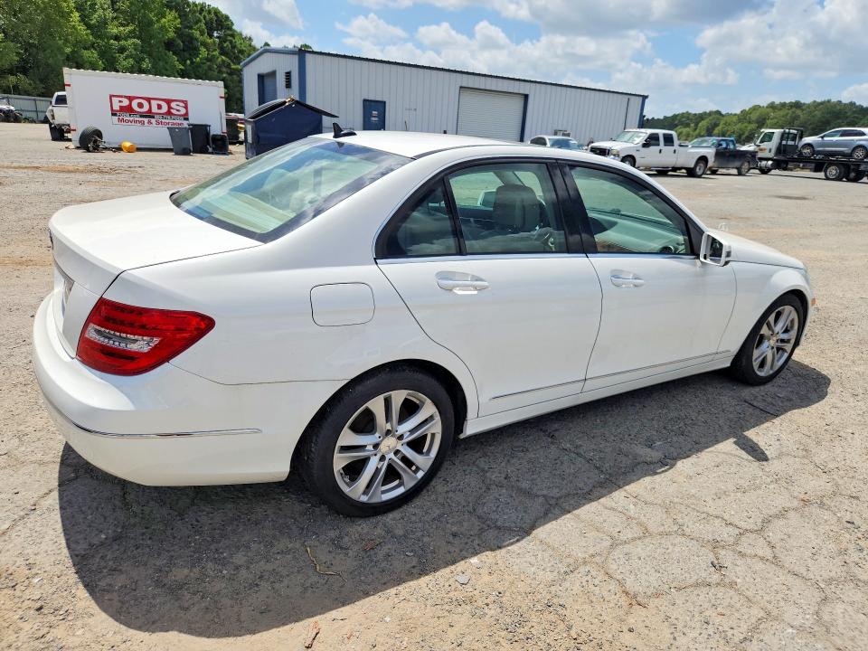 2013 Mercedes-benz C მანქანა იყიდება აუქციონზე, vin: WDDGF4HB7DA771541, აუქციონის ნომერი: 64512156