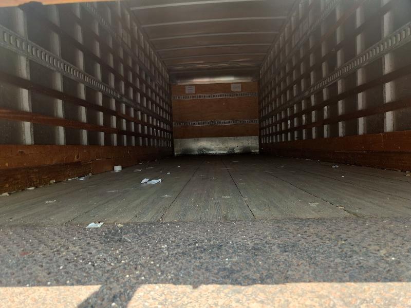 64277046 :رقم المزاد ، 1FVACWDT2EHFS9338 vin ، 2014 Frht - Freightliner M2 مزاد بيع