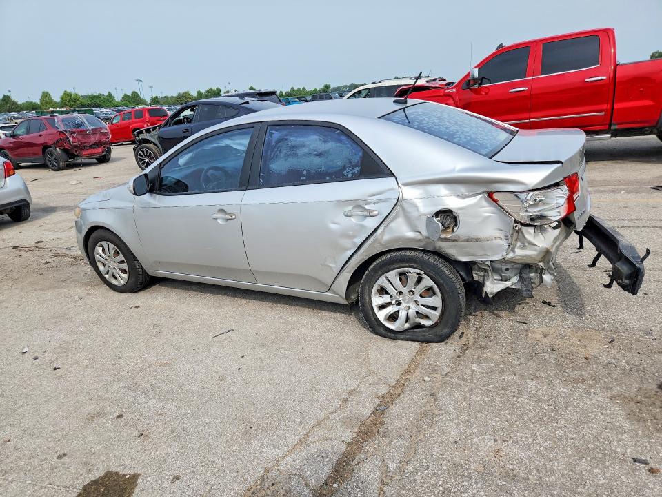 2010 Kia Forte მანქანა იყიდება აუქციონზე, vin: KNAFU4A27A5062132, აუქციონის ნომერი: 68912566
