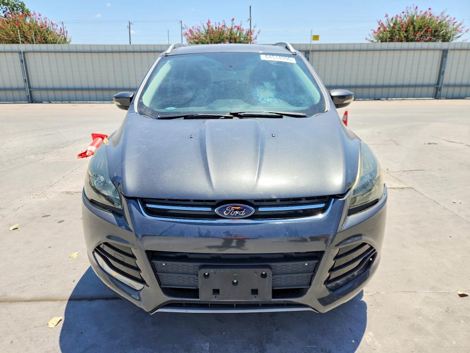 Продажа на аукционе авто 2016 Ford Escape, vin: 1FMCU0J98GUC10097, номер лота: 64514996