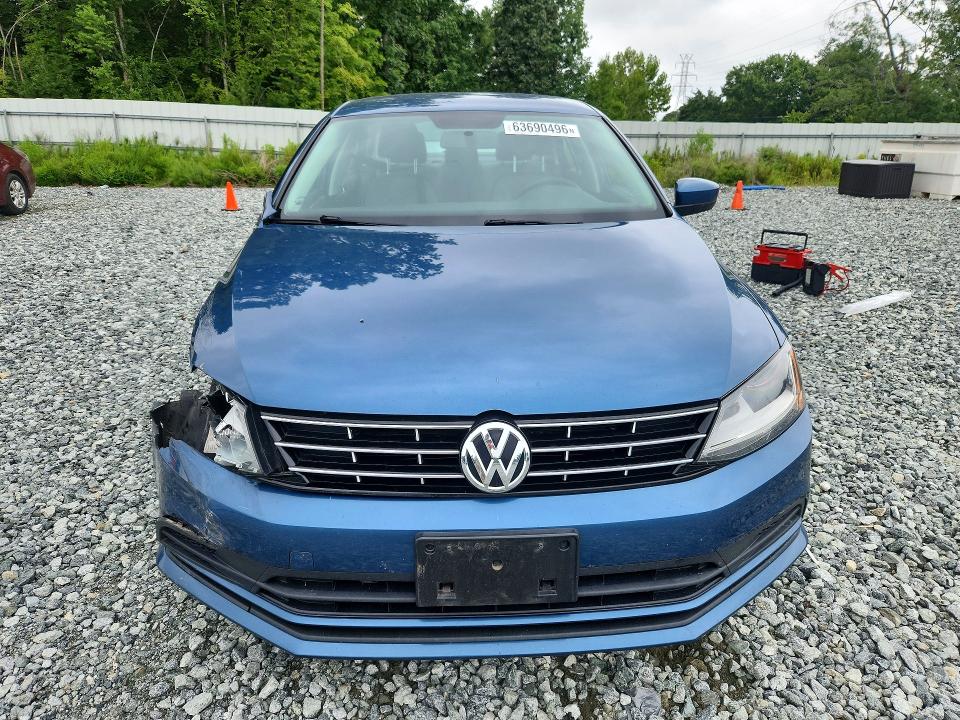Продажа на аукционе авто 2018 Volkswagen Jetta, vin: 3VW167AJ7JM243898, номер лота: 63690496