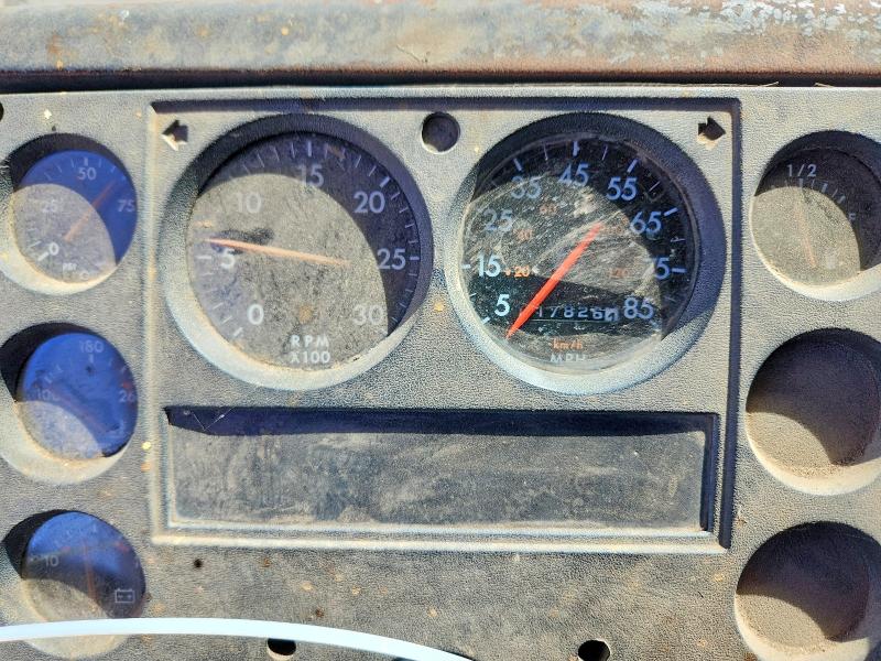 Продаж на аукціоні авто 1998 Freightliner Medium Conventional, vin: 1FV3EFFD6WH894368, номер лоту: 65536936