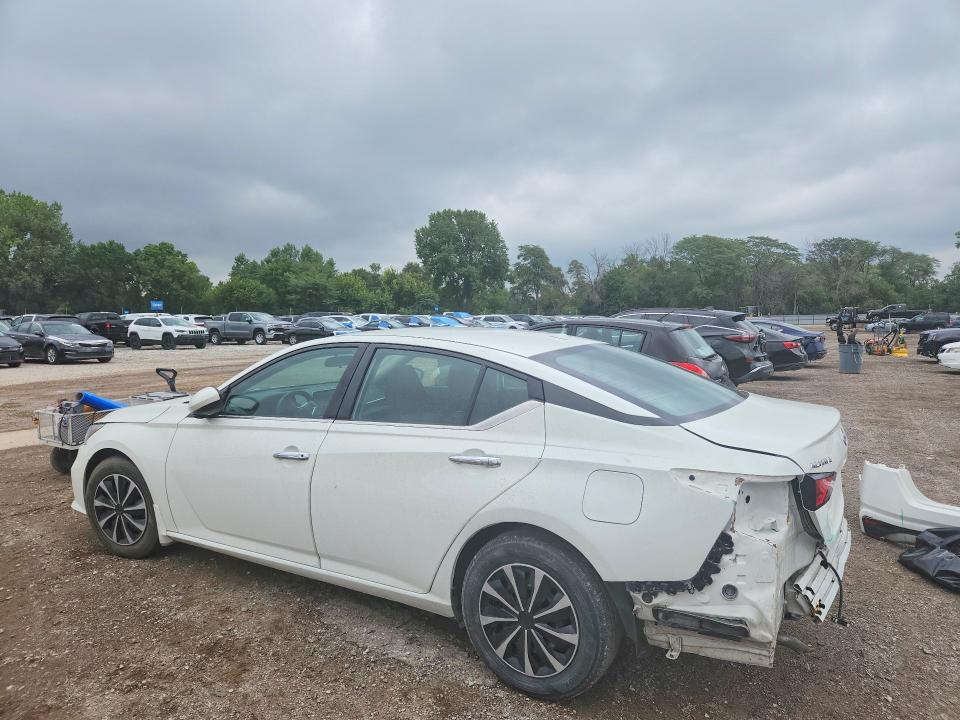 Продажа на аукционе авто 2019 Nissan Altima, vin: 1N4BL4BV2KC252033, номер лота: 64008716