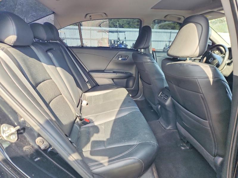 Продажа на аукционе авто 2017 Honda Accord, vin: 1HGCR3F92HA026861, номер лота: 66180246
