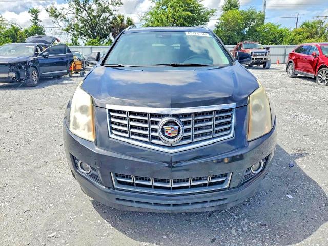 62493536 :رقم المزاد ، 3GYFNCE37GS568419 vin ، 2016 Cadillac Srx مزاد بيع