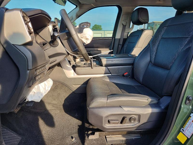 64920366 :رقم المزاد ، 5TFJA5AB1NX017287 vin ، 2022 Toyota Tundra مزاد بيع