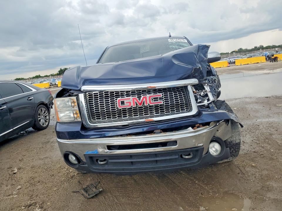 66124576 :رقم المزاد ، 3GTP2VE71CG207329 vin ، 2012 Gmc Sierra مزاد بيع