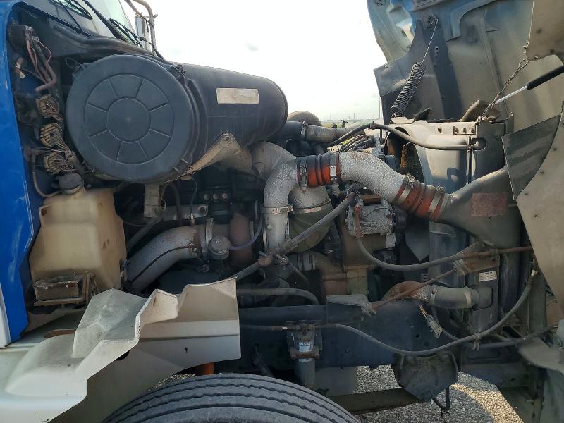 Auction sale of the 2002 International 9400i, vin: 2HSCNAMR92C043414, lot number: 65871316