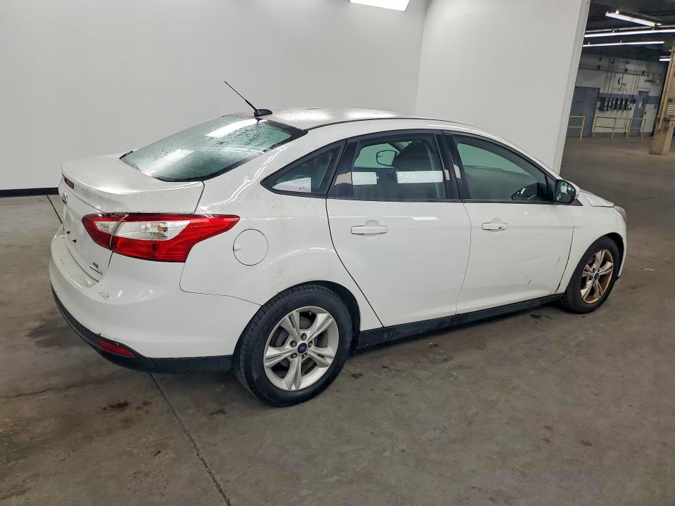 2014 Ford Focus მანქანა იყიდება აუქციონზე, vin: 1FADP3F24EL427538, აუქციონის ნომერი: 65231416
