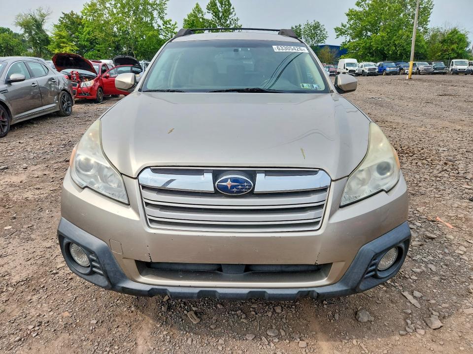 2014 Subaru Outback მანქანა იყიდება აუქციონზე, vin: 4S4BRBCC5E3310534, აუქციონის ნომერი: 63305426