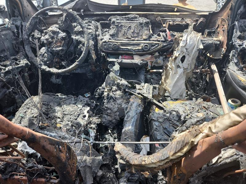 63435966 :رقم المزاد ، 5TDDGRFH9JS045984 vin ، 2018 Toyota Highlander Hybrid مزاد بيع