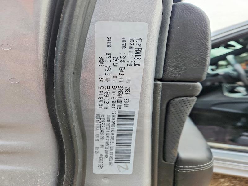 64136886 :رقم المزاد ، 1C4RJFDJ9JC344162 vin ، 2018 Jeep Grand Cherokee مزاد بيع