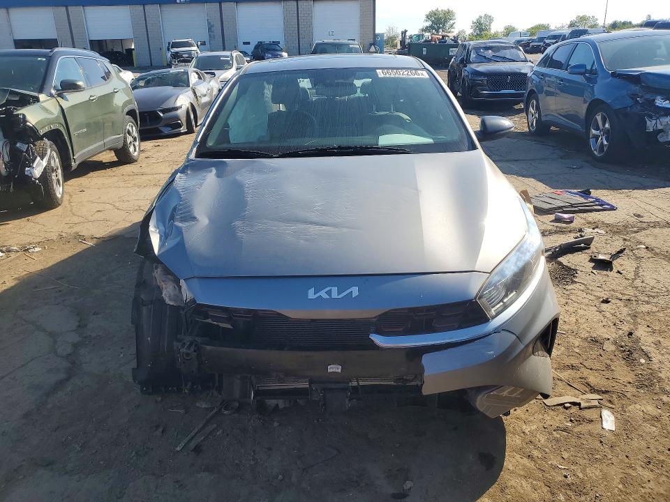 66502266 :رقم المزاد ، 3KPF54AD9NE507871 vin ، 2022 Kia Forte مزاد بيع