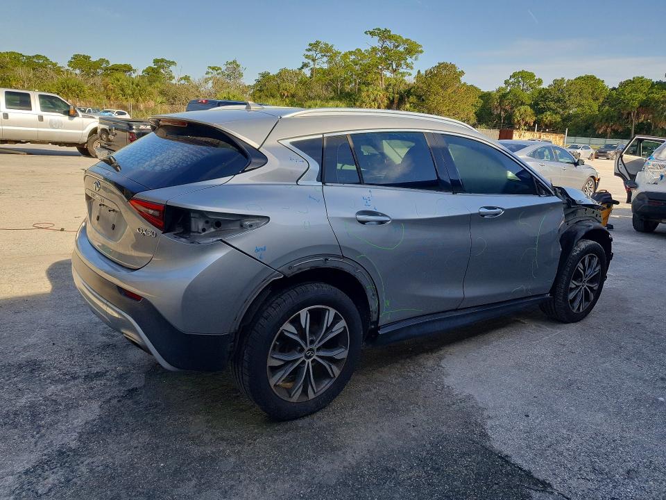 Продажа на аукционе авто 2017 Infiniti Qx30, vin: SJKCH5CR0HA033547, номер лота: 66395316