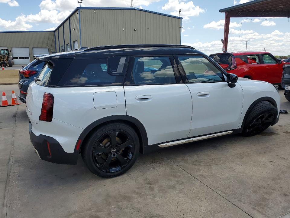 Продажа на аукционе авто 2026 Mini Countryman, vin: WMZ23GA08T7U57464, номер лота: 63783656