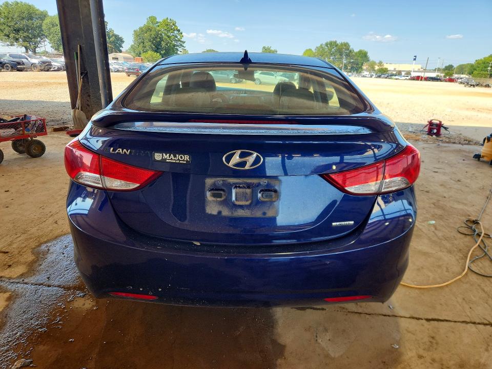 2011 Hyundai Elantra მანქანა იყიდება აუქციონზე, vin: 5NPDH4AE8BH006405, აუქციონის ნომერი: 66389226