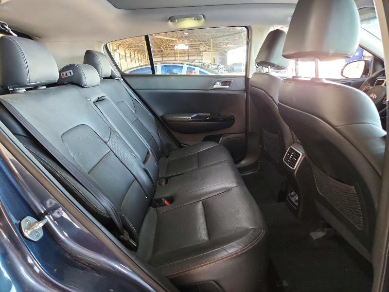 Auction sale of the 2018 Kia Sportage, vin: KNDPN3AC4J7418659, lot number: 64604096