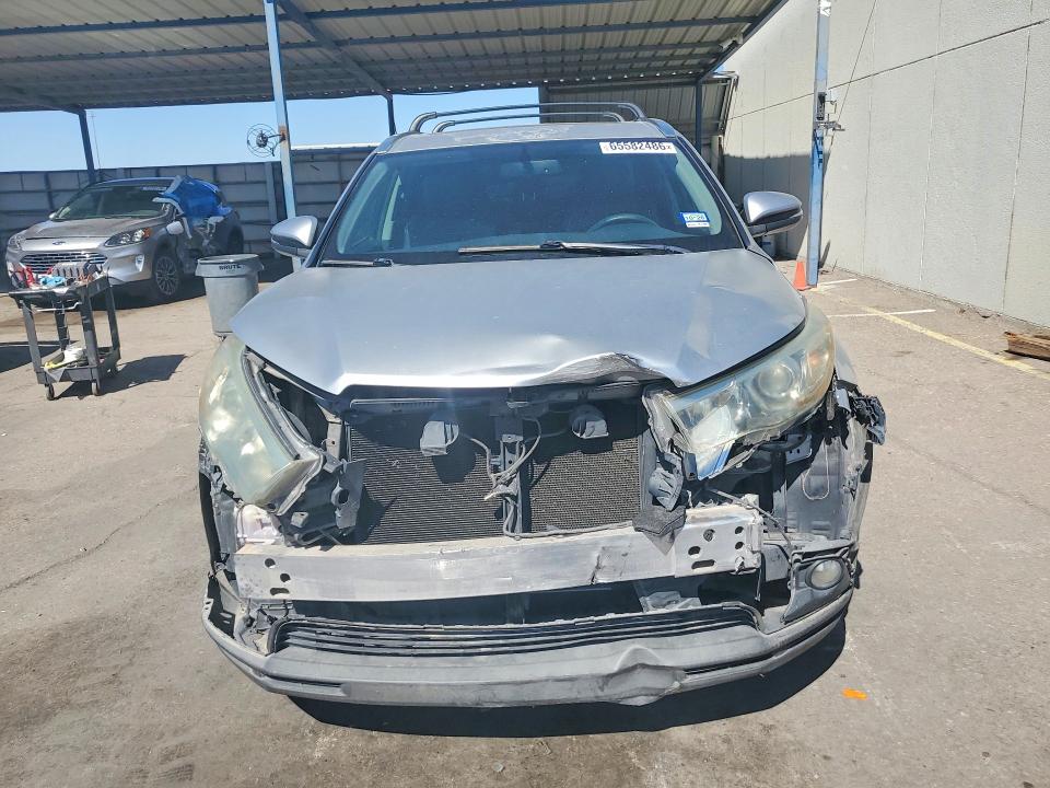 65582486 :رقم المزاد ، 5TDJKRFH8FS191852 vin ، 2015 Toyota Highlander مزاد بيع