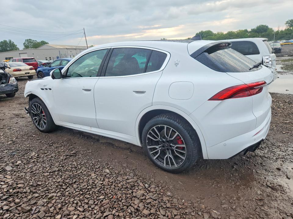 65843096 :رقم المزاد ، ZN682AVAXP7416254 vin ، 2023 Maserati Grecale مزاد بيع